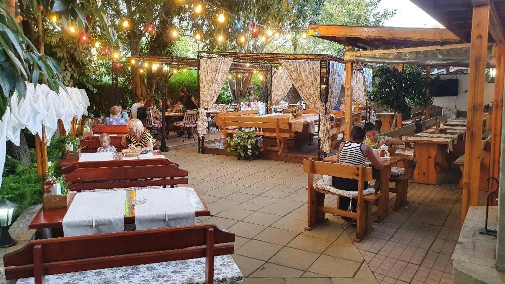 Family Hotel Kedara Burgas City Exterior foto